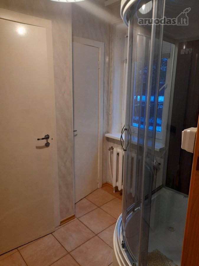 Asfaltuotas privažiavimas. Iki miesto centro - nuotraukos Nr. 7