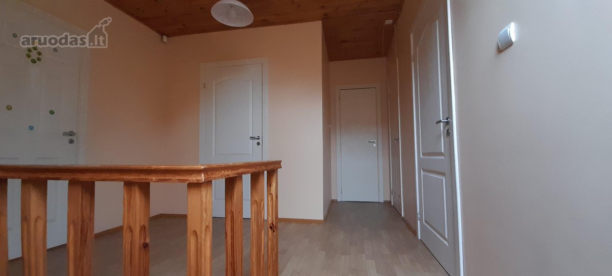 Asfaltuotas privažiavimas. Iki miesto centro - nuotraukos Nr. 9