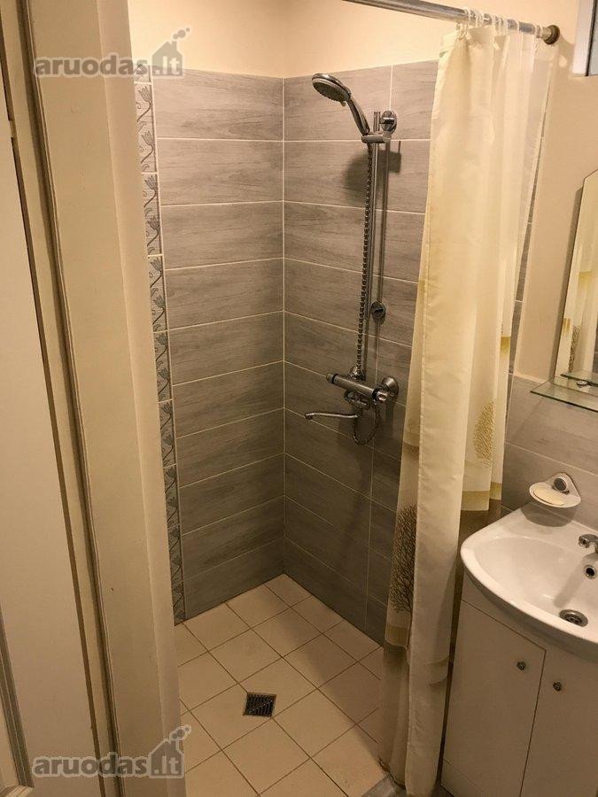 Išnuomojami 2 kambariai, virtuvė namo valdoje - nuotraukos Nr. 9