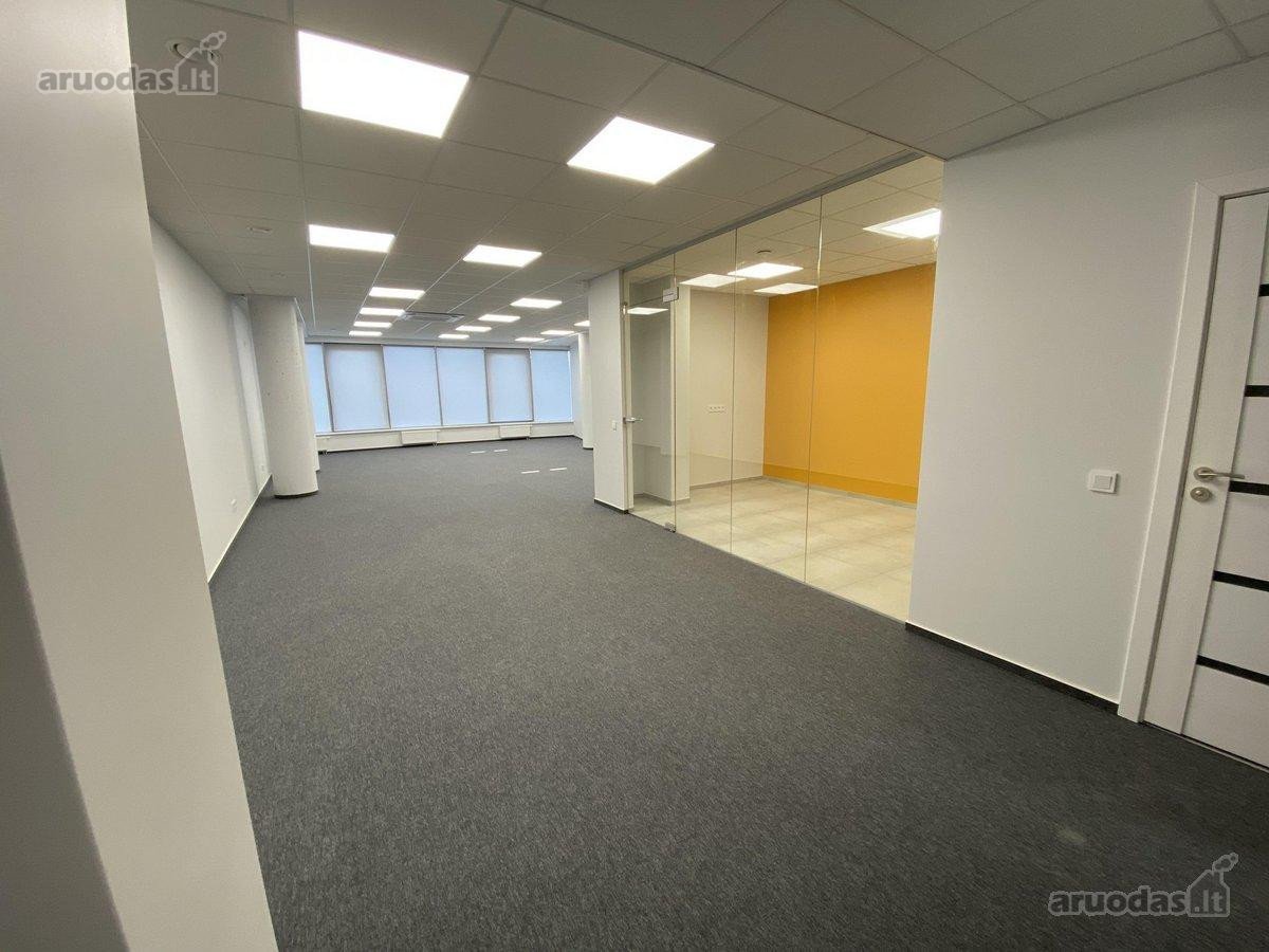 Parduodamos patalpos verslo centre - Laisvės