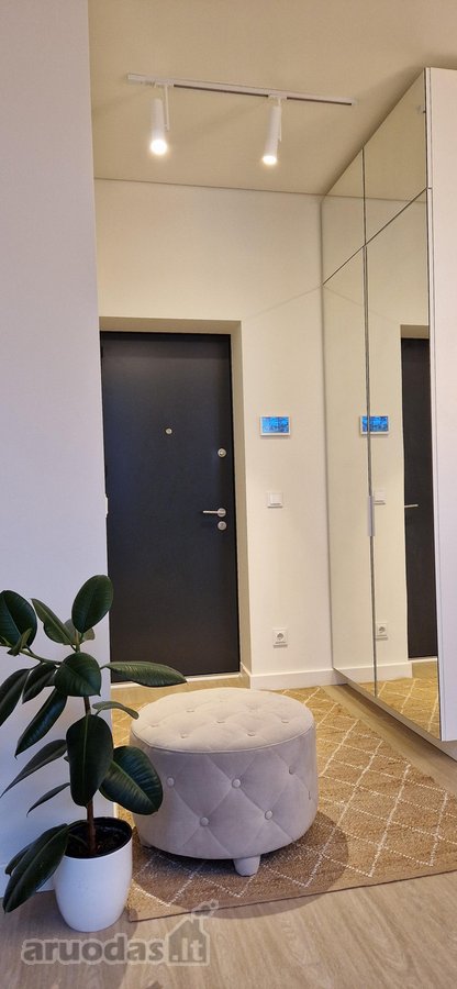 Kauno centre, renovuotame name, prie pat - nuotraukos Nr. 29