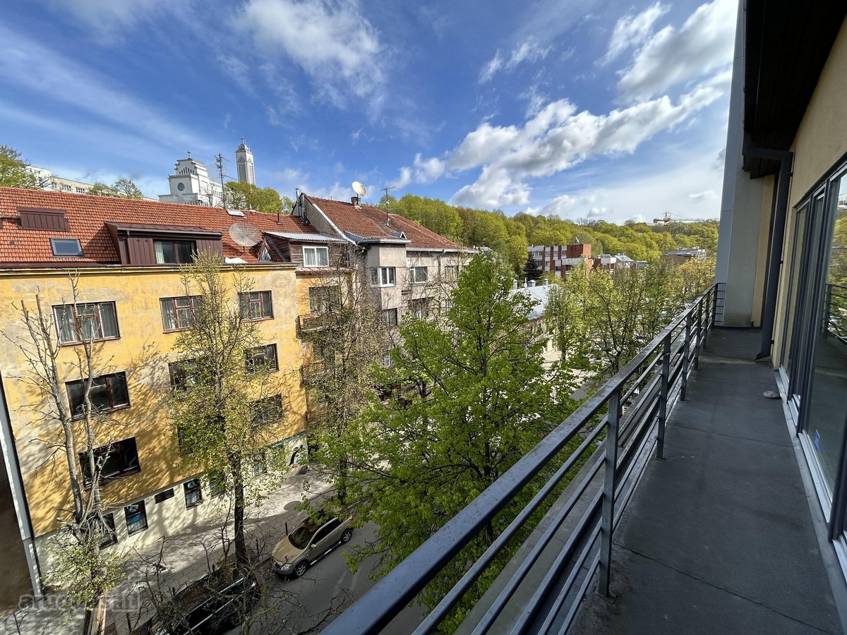 Butas per 2 aukstus, du miegamieji kambariai, - nuotraukos Nr. 19