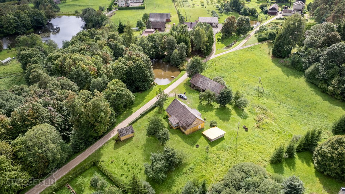 Parduodama sodyba Plungės rajone, Alsėdžių