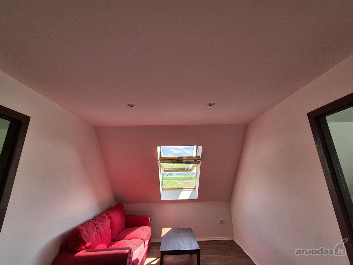 Erdvus (150m2) 8 kambarių namas vaizdingame - nuotraukos Nr. 14