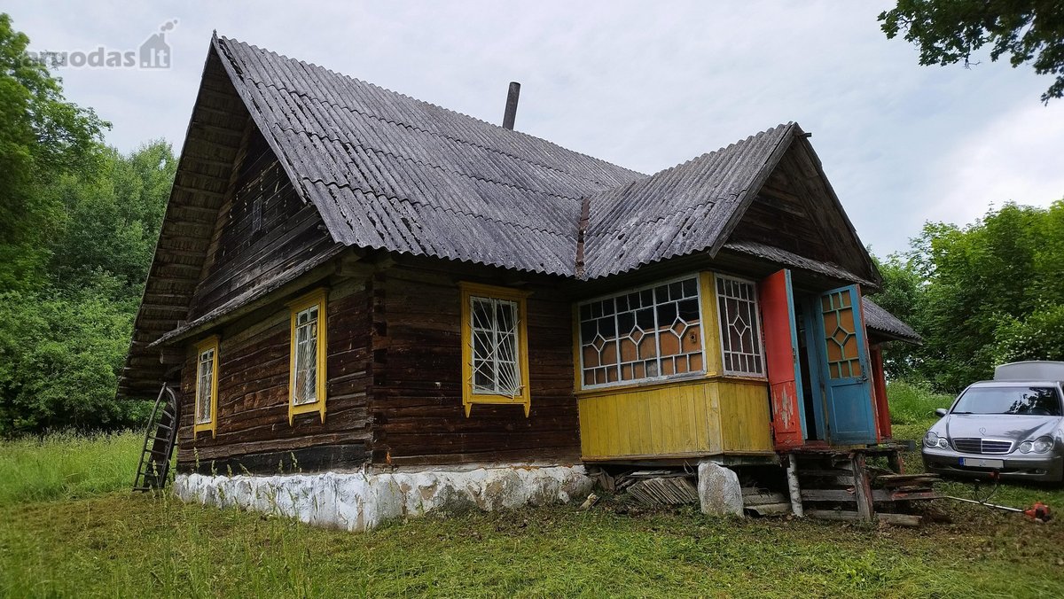 Sodyba parduodama be tarpininkų. Vieta rami