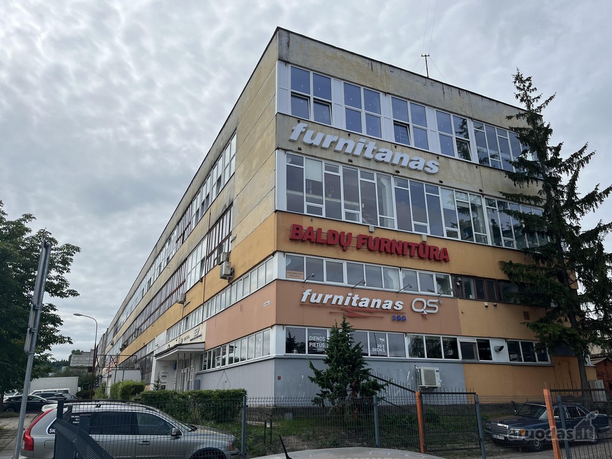 Nuomojamos įvairaus ploto ir įrengimo lygio