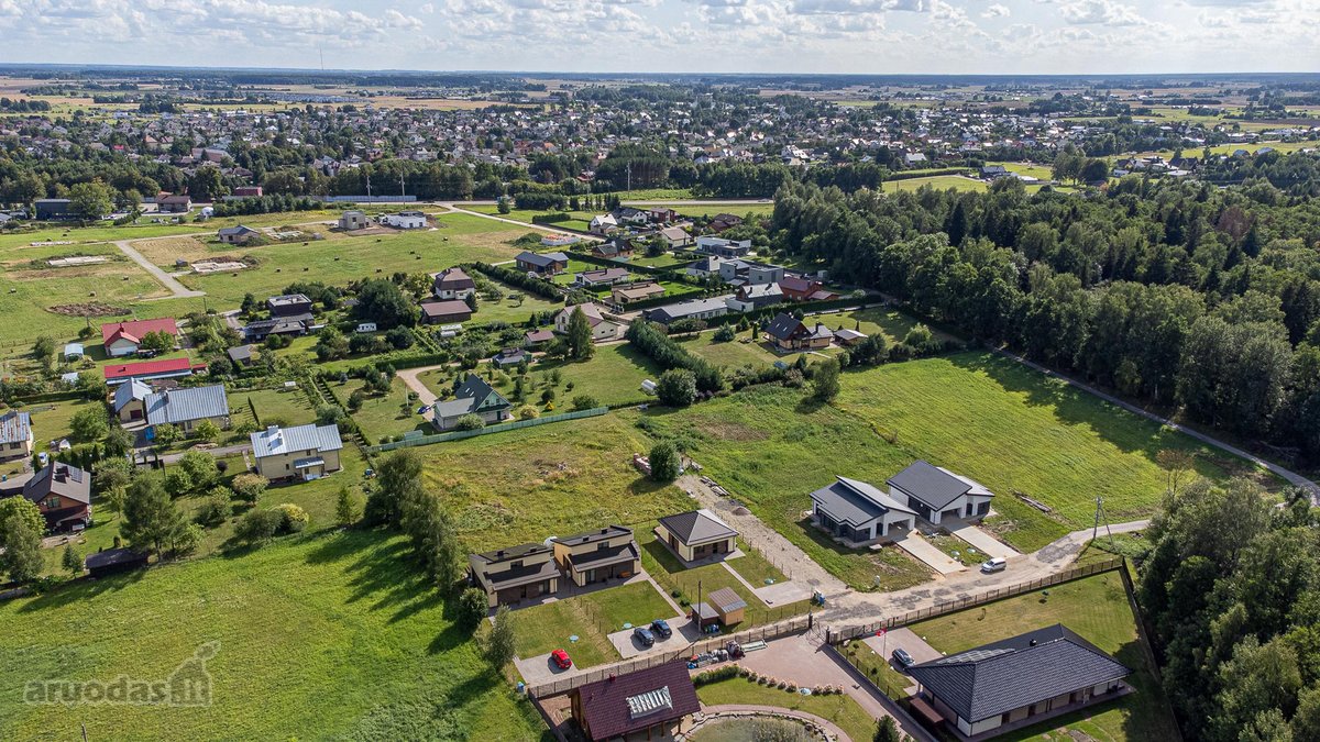 Šalia Miško, Prie Kamšos Botaninio- - Skelbiu.lt