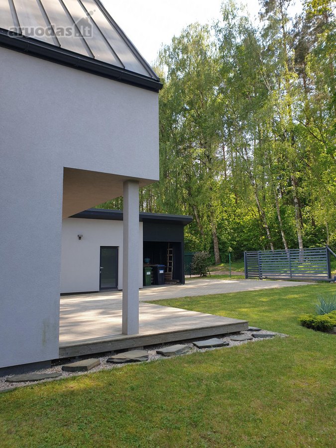 Parduodamas pilnai įrengtas gyvenamasis namas - nuotraukos Nr. 7