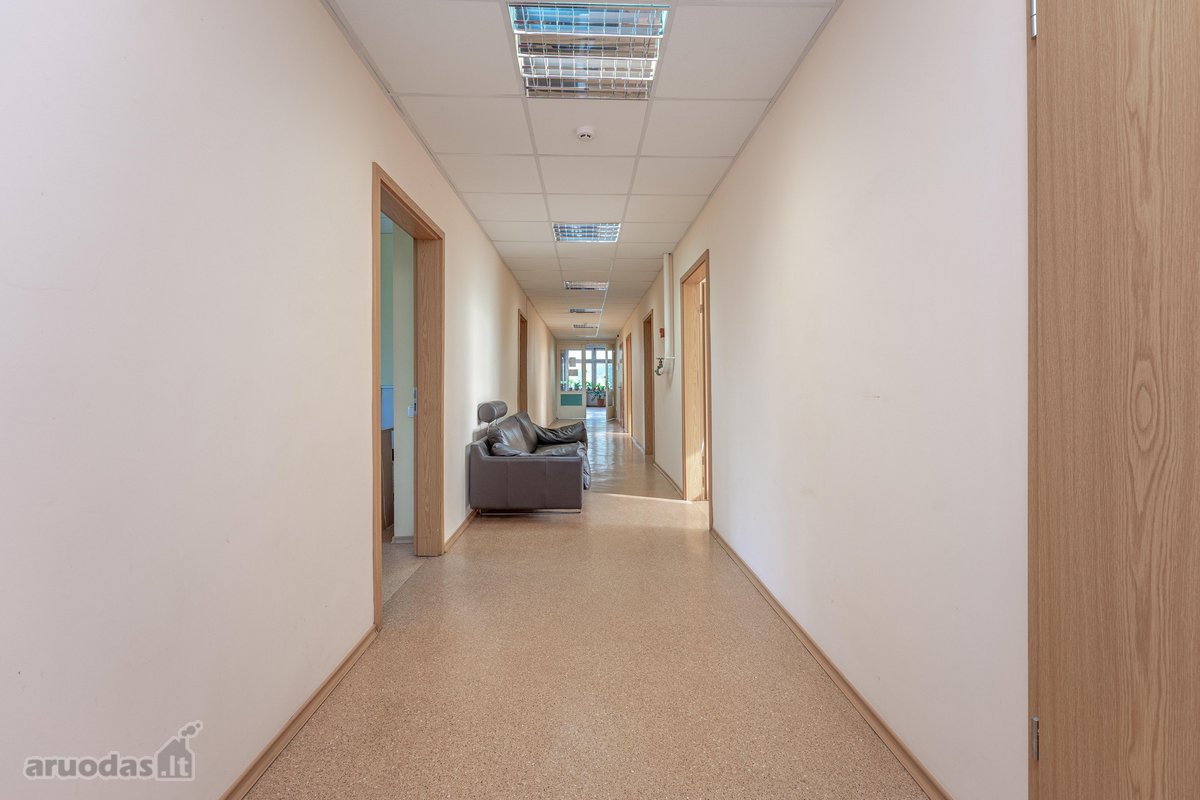 Parduodamos patalpos yra Utenos miesto centre - nuotraukos Nr. 22