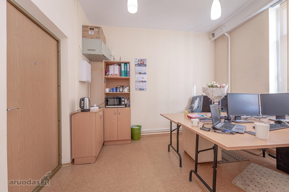 Parduodamos patalpos yra Utenos miesto centre - nuotraukos Nr. 28
