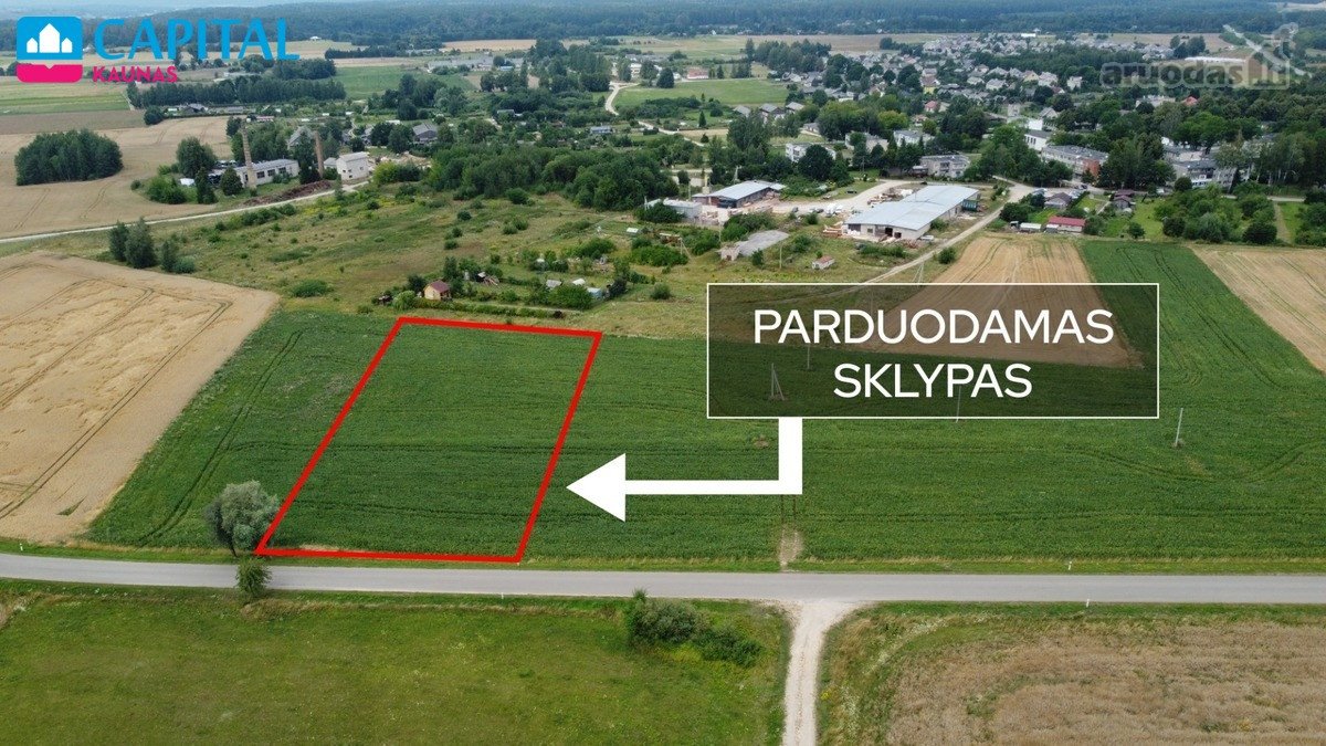 Parduodamas sklypas su galiojančiu projektu
