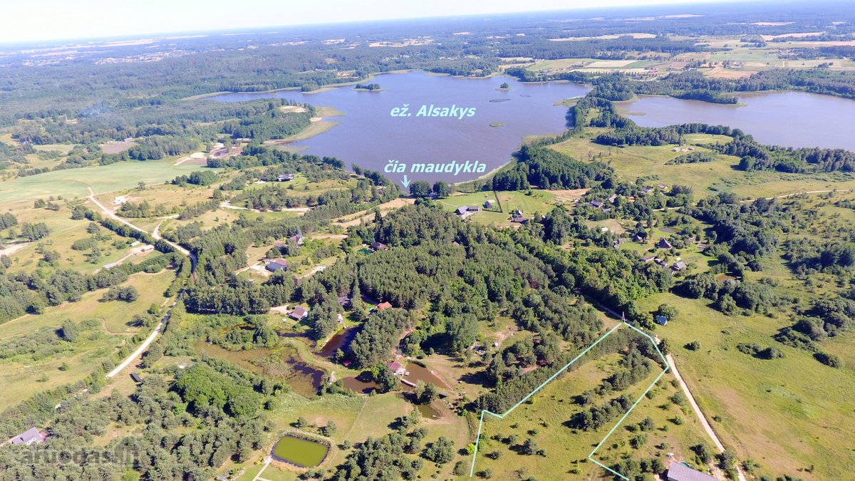 Parduodamas 100 arų namų valdos žemės sklypas
