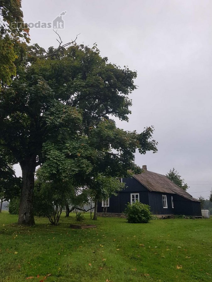 Parduodama jauki sodyba su 2 ha žemės – rami