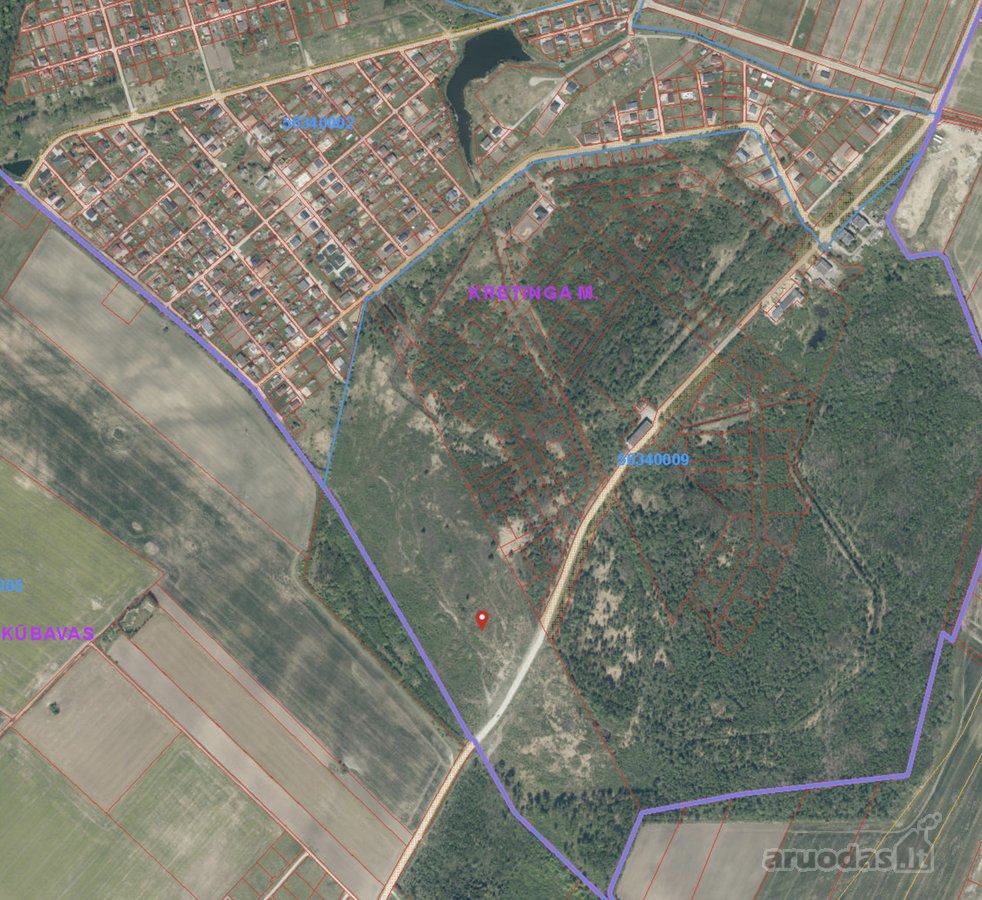 Kretingos mieste parduodamas 14,8 ha sklypas.