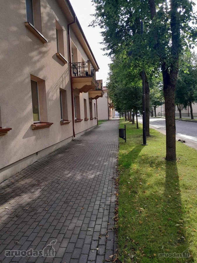 Namas randasi pačiame miesto centre. - nuotraukos Nr. 2