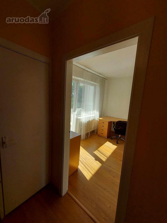 Išnuomojamas tvarkingas 2-jų kambarių butas. - nuotraukos Nr. 13