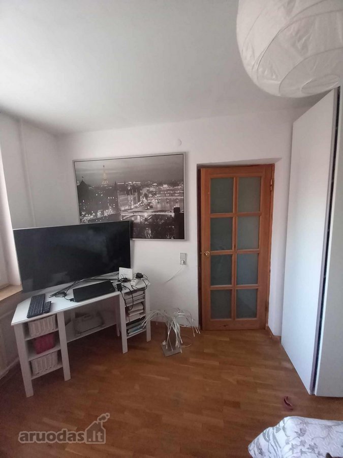 Parduodamas dviejų kambariu butas, langai į - nuotraukos Nr. 11