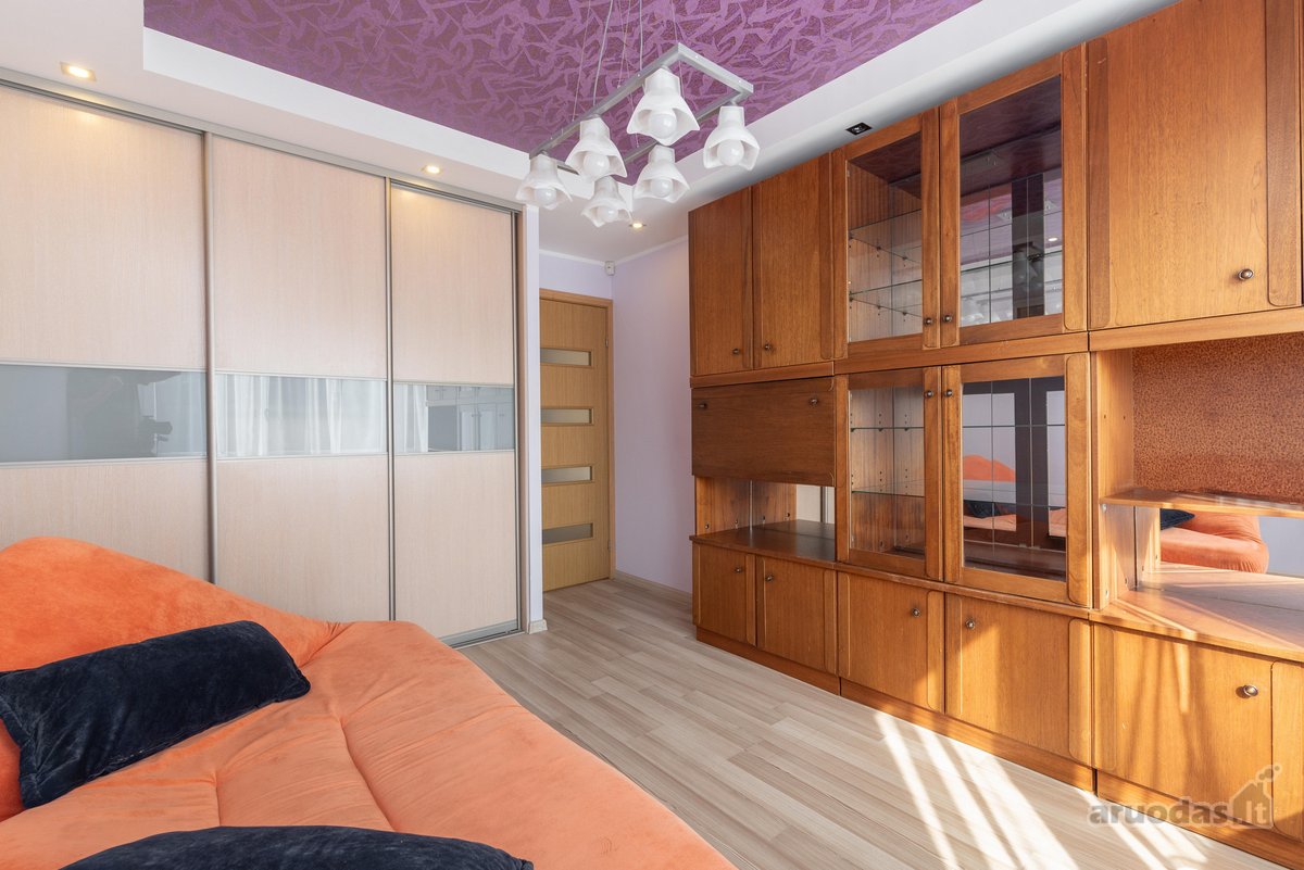 Išnuomojamas įrengtas 3 kambarių (64m2) butas - nuotraukos Nr. 9