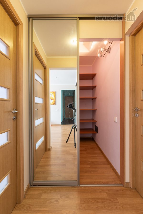 Išnuomojamas įrengtas 3 kambarių (64m2) butas - nuotraukos Nr. 12
