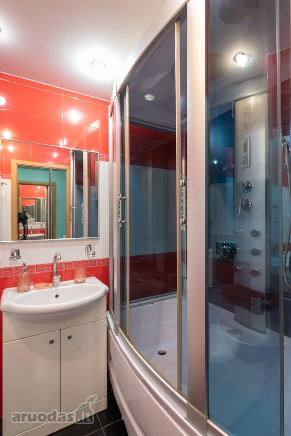 Išnuomojamas įrengtas 3 kambarių (64m2) butas - nuotraukos Nr. 14
