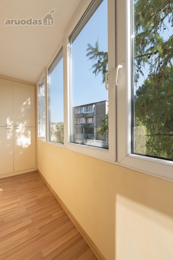 Išnuomojamas įrengtas 3 kambarių (64m2) butas - nuotraukos Nr. 15