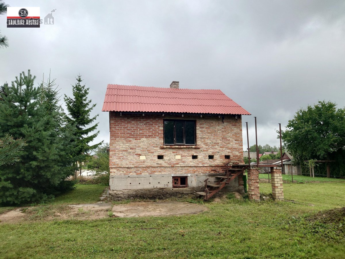 Parduodamas labai pigiai mūrinis sodo namelis - Skelbiu.lt