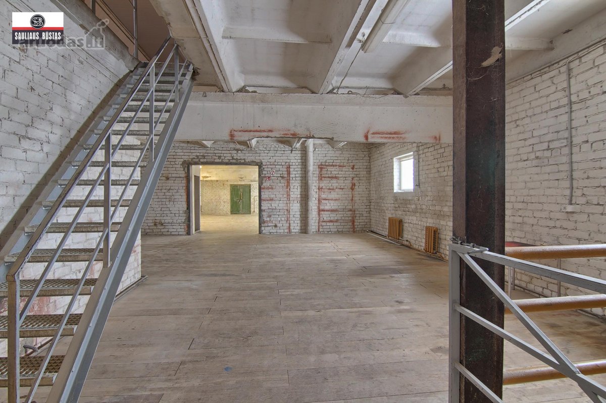 Išnuomojamas labai pigiai tvarkingas 1235 m² - nuotraukos Nr. 21
