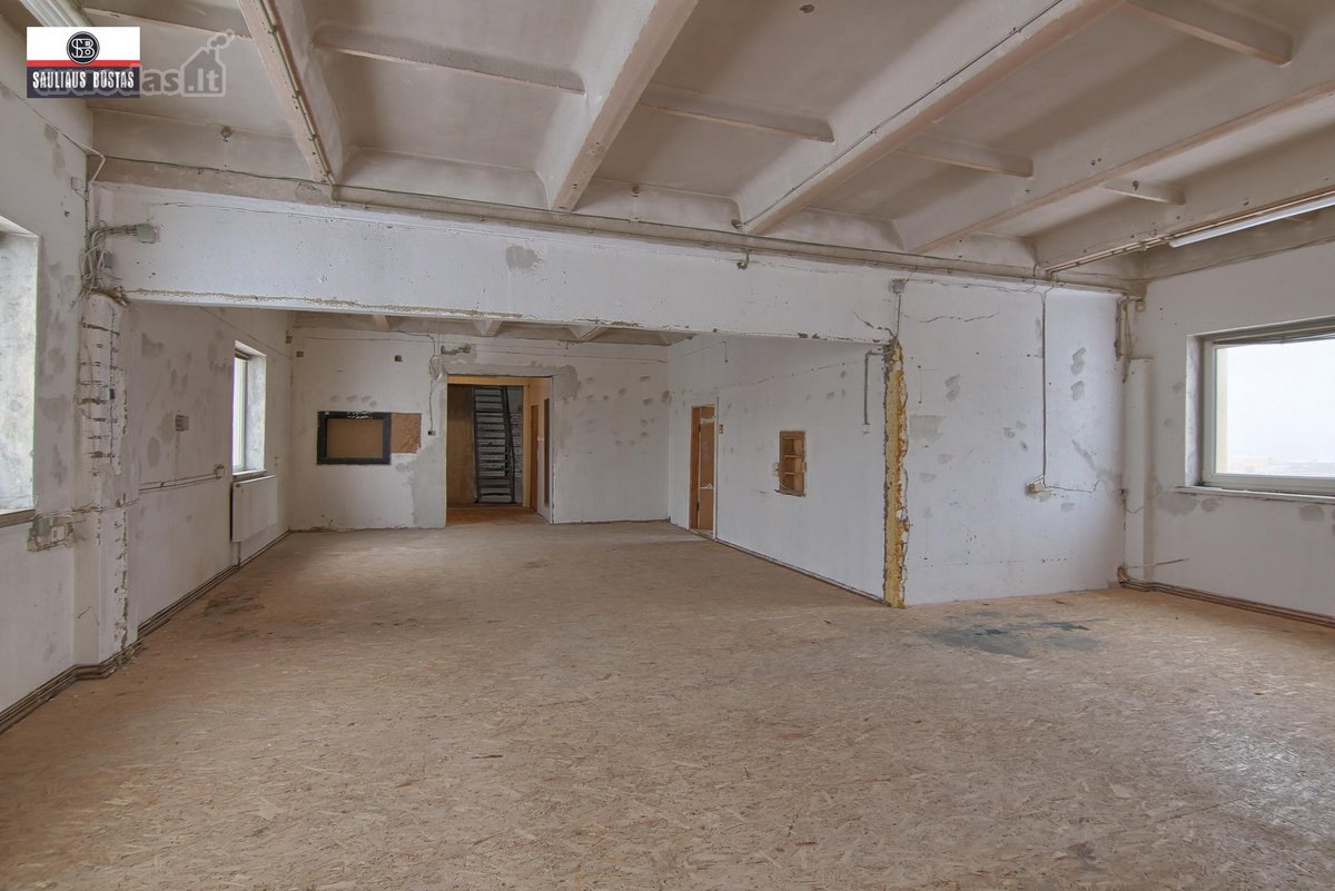 Išnuomojamas labai pigiai tvarkingas 1235 m² - nuotraukos Nr. 27