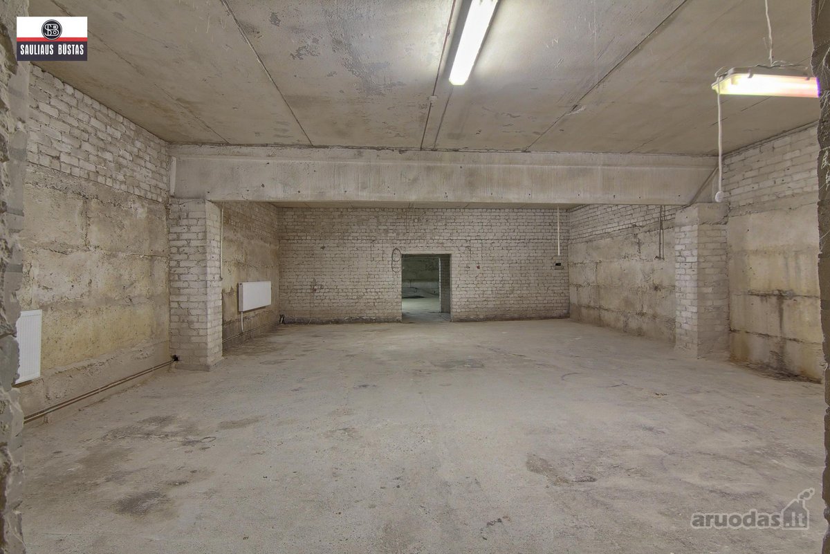 Išnuomojamas labai pigiai tvarkingas 1235 m² - nuotraukos Nr. 35