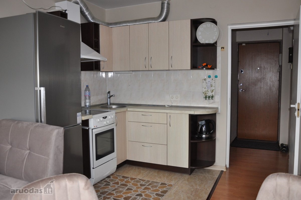 Nuomojamas 2-jų kambarių butas Naujoje - nuotraukos Nr. 3