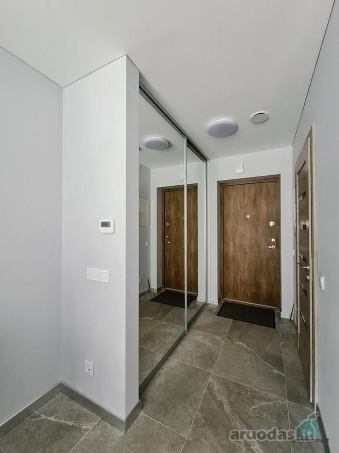 Išnuomojamas modernus, šviesus, 2 kambarių - nuotraukos Nr. 9