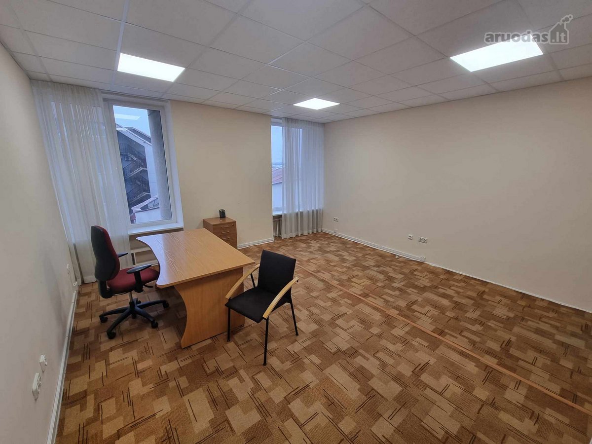 Šis pastatas įsikūręs Vilniaus širdyje – - nuotraukos Nr. 11