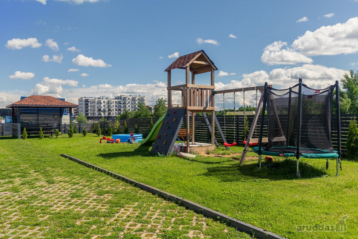 Išnuomojamas pilnai įrengtas kotedžas su - nuotraukos Nr. 17