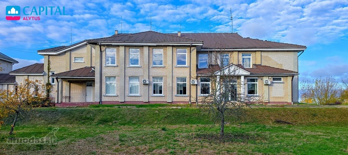Parduodamas unikalus 4 pastatų kompleksas su - nuotraukos Nr. 2