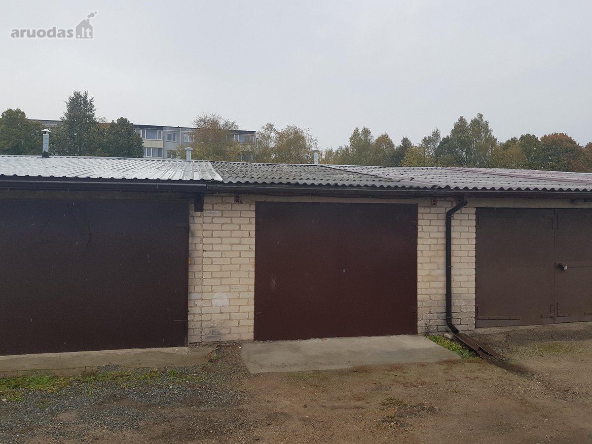 Išnuomojamas geros būklės garažas su duobe