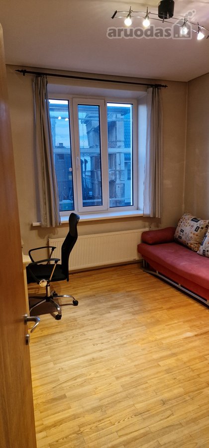 Erdvus Butas Žaliakaknyje - nuotraukos Nr. 14