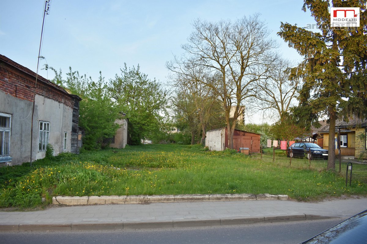 Parduodamas žemės sklypas miesto centre A