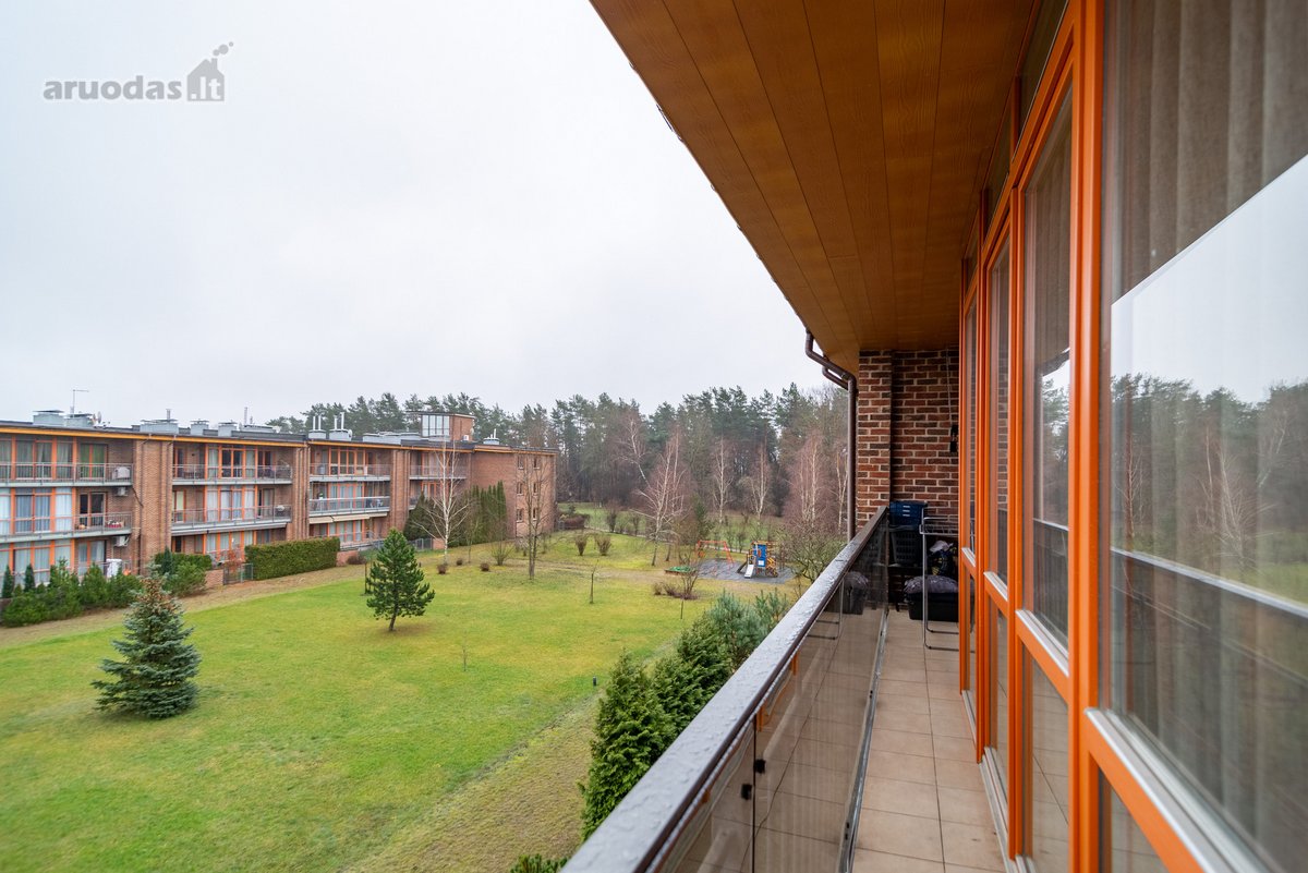 Stilingas 3 kambarių butas su terasa šalia - nuotraukos Nr. 22