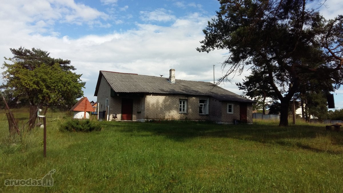 Parduodamas gyvenamasis namas ir žemės - nuotraukos Nr. 7