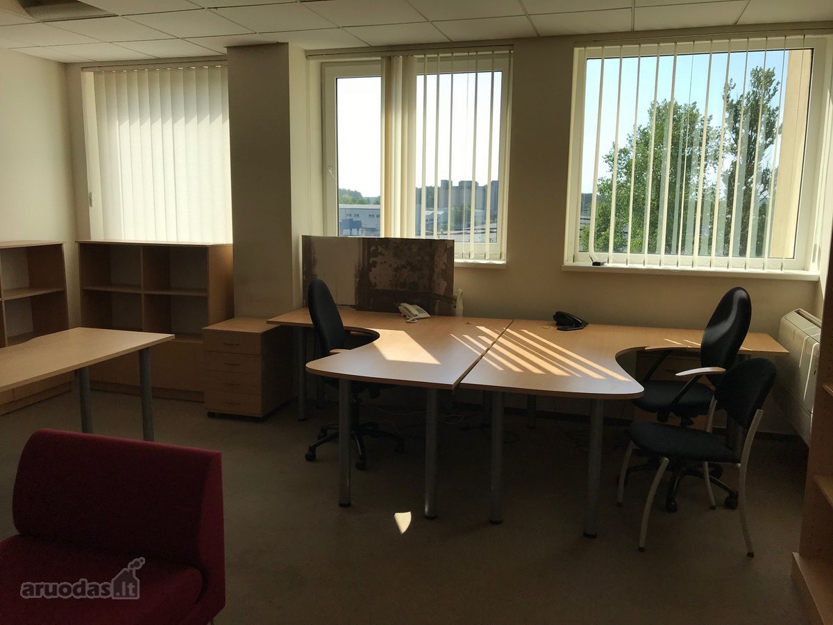 Išnuomojamas gerai įrengtos administracinės - nuotraukos Nr. 2