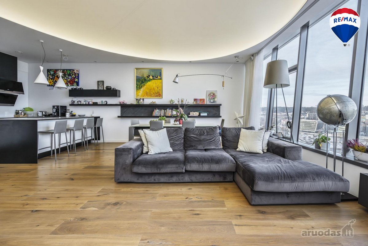 This luxurious 257 sq. m. apartment is - nuotraukos Nr. 7