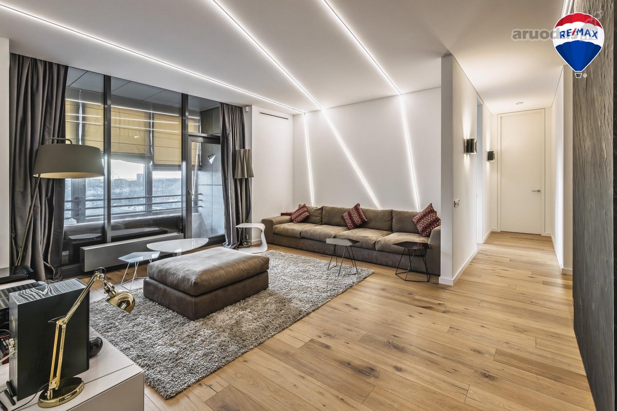 This luxurious 257 sq. m. apartment is - nuotraukos Nr. 15
