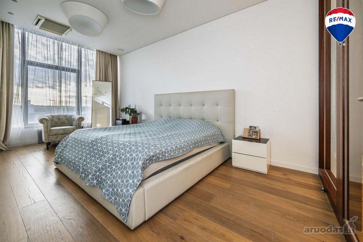 This luxurious 257 sq. m. apartment is - nuotraukos Nr. 20