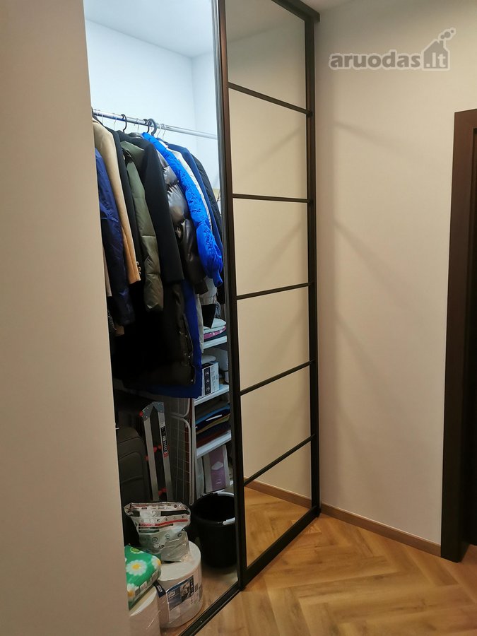 Parduodamas erdvus ir jaukus 3 kambarių butas - nuotraukos Nr. 9