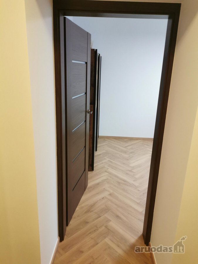 Parduodamas erdvus ir jaukus 3 kambarių butas - nuotraukos Nr. 11
