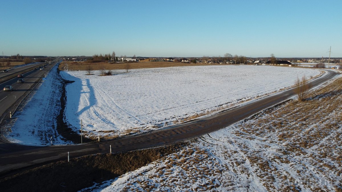 Sklypas ribojasi su greitkelių, turi - nuotraukos Nr. 11