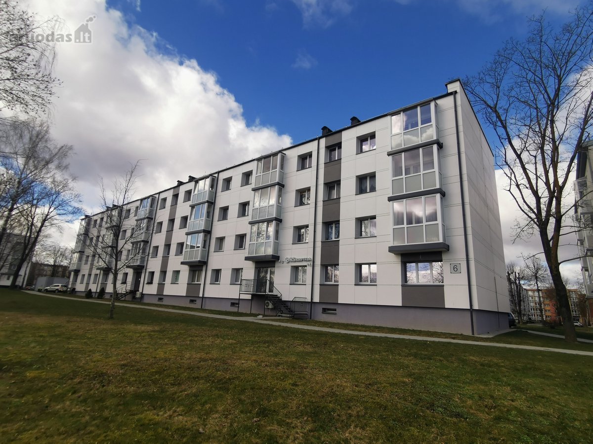 Šalia Naujosios Akmenės Centrinės Aikštės - nuotraukos Nr. 5