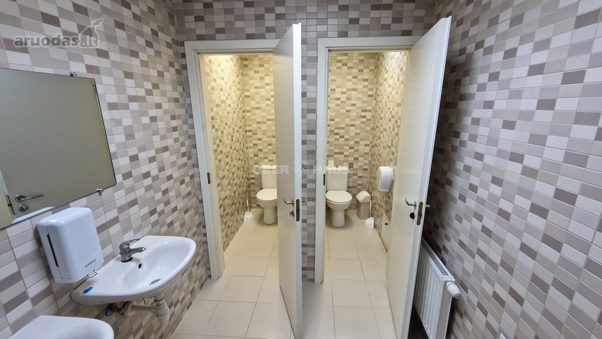 Centrinėje miesto gatvėje, verslo centre, - nuotraukos Nr. 19