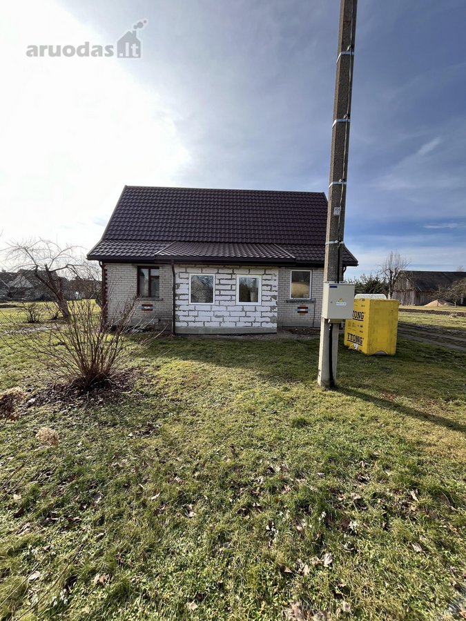 Parduodamas erdvus dviejų aukštų namas - nuotraukos Nr. 5