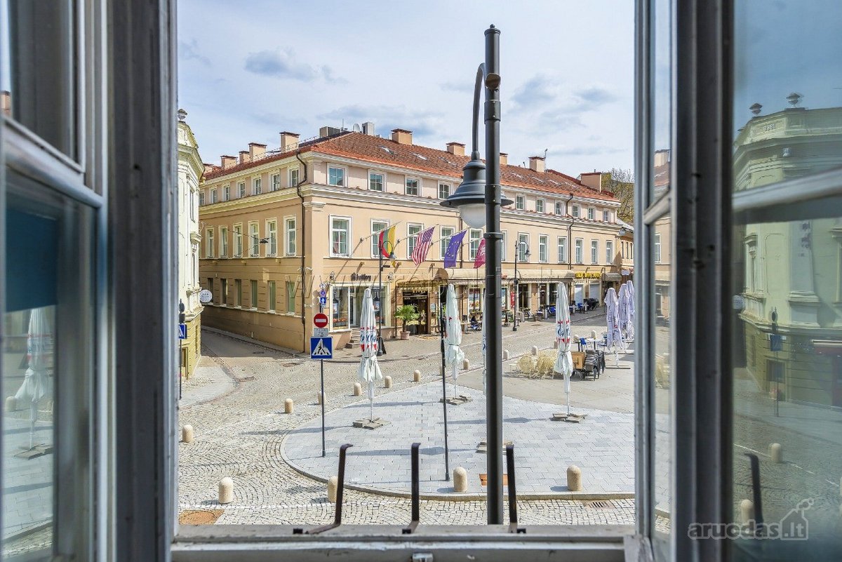 Parduodamos patalpos yra antrame aukšte. - nuotraukos Nr. 2